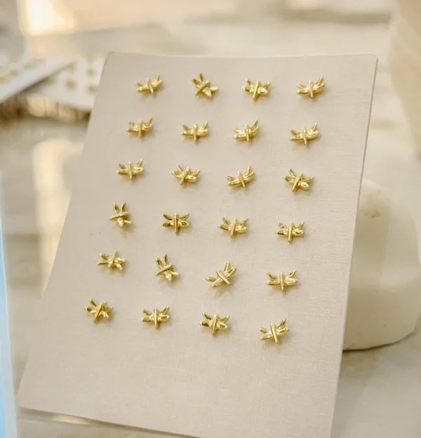 33fee91b6607c0a541c82a4d7c257fe6_photo-1.webp Mini Anax Top