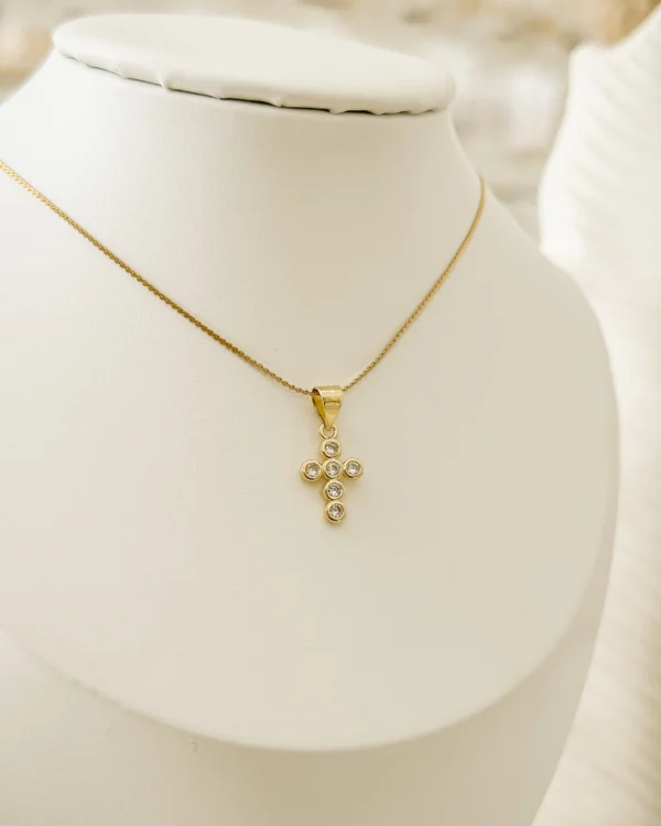 54ed91f2e7a7547419c2e03ebc0a24c3_photo-1.webp Mini Cruz Circon