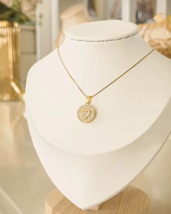 7a4d7baa8b83322356be93870f389ba9_photo-1.webp Lyra Plus