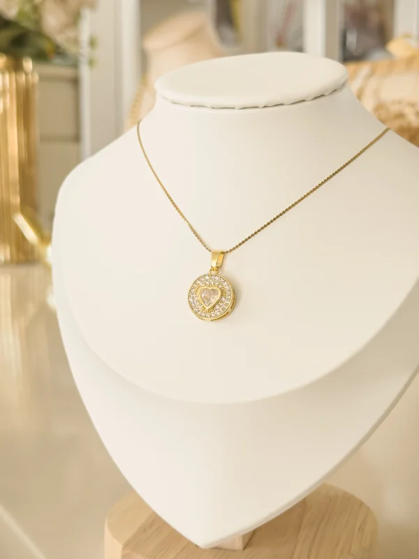 7a4d7baa8b83322356be93870f389ba9_photo-1.webp Lyra Plus