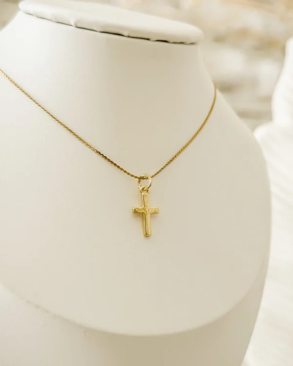 987d08c7ab71028eb58ce1a8024a8689_photo-1.webp Gold Crux