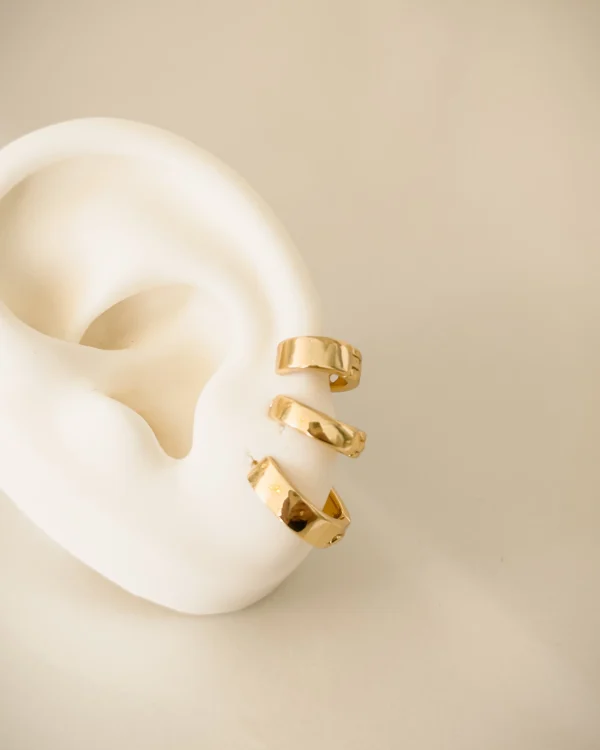 bdf3b255f5bec26d7af45dff30cdfa26_photo-1.webp Set Eloisa