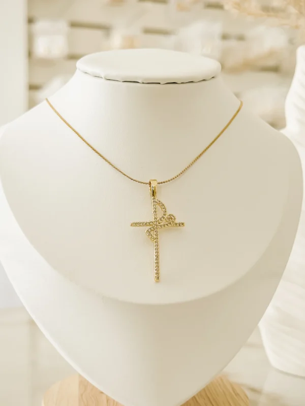 c6923013d47ffd9d813daafe7dee94c4_photo-1.webp Luxury Fe