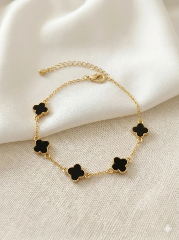 Multi Clover Black