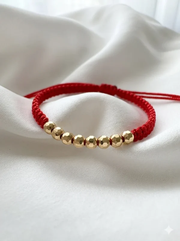 Artemis Red